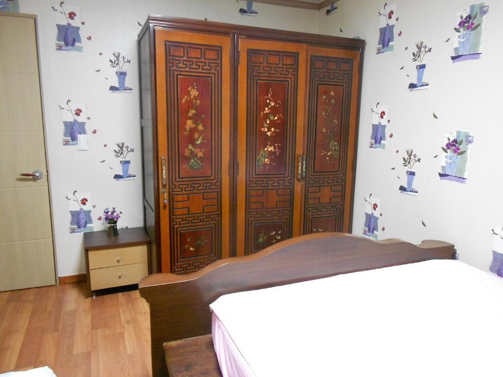 Elvis Bnb Inczhon Pokój zdjęcie