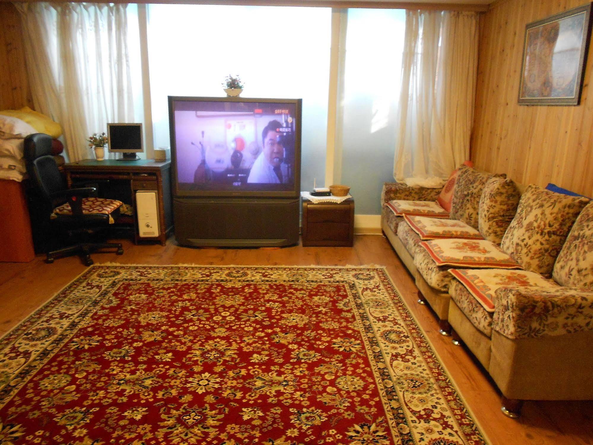 Elvis Bnb Inczhon Zewnętrze zdjęcie