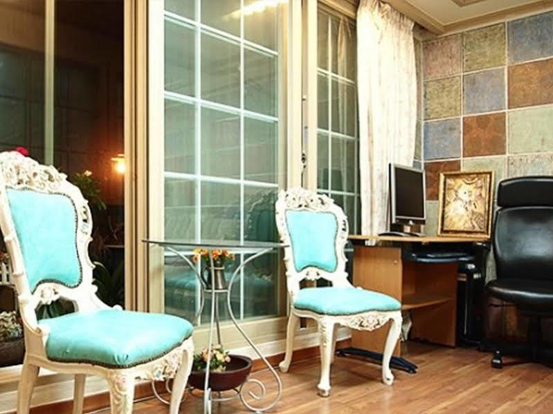 Elvis Bnb Inczhon Zewnętrze zdjęcie